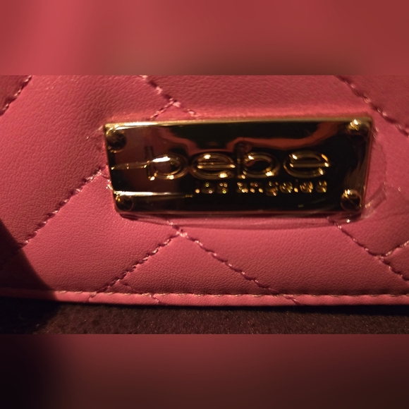 Bebe Sofia Bubble Gum Quilted Crossbody -NWT - Picture 7 of 7